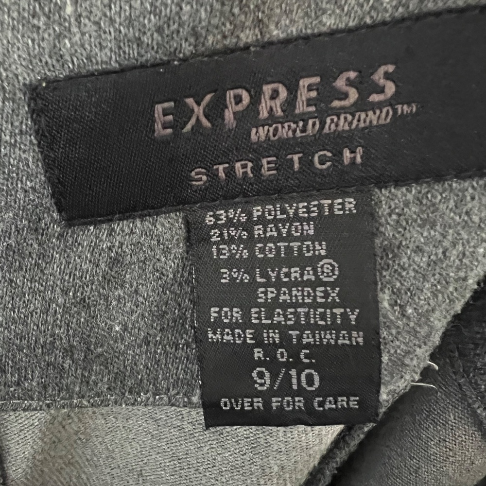 Grey Express Dress - Picture 2 of 2